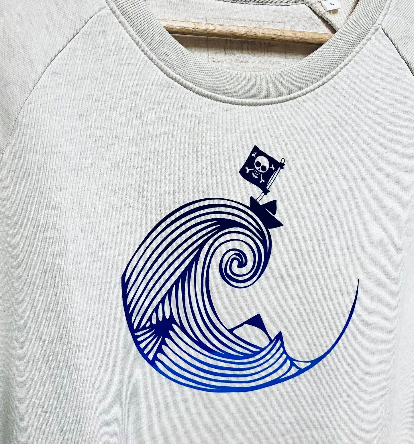 Sweat col rond raglan homme/unisexe - PIRATE DE PAPIER