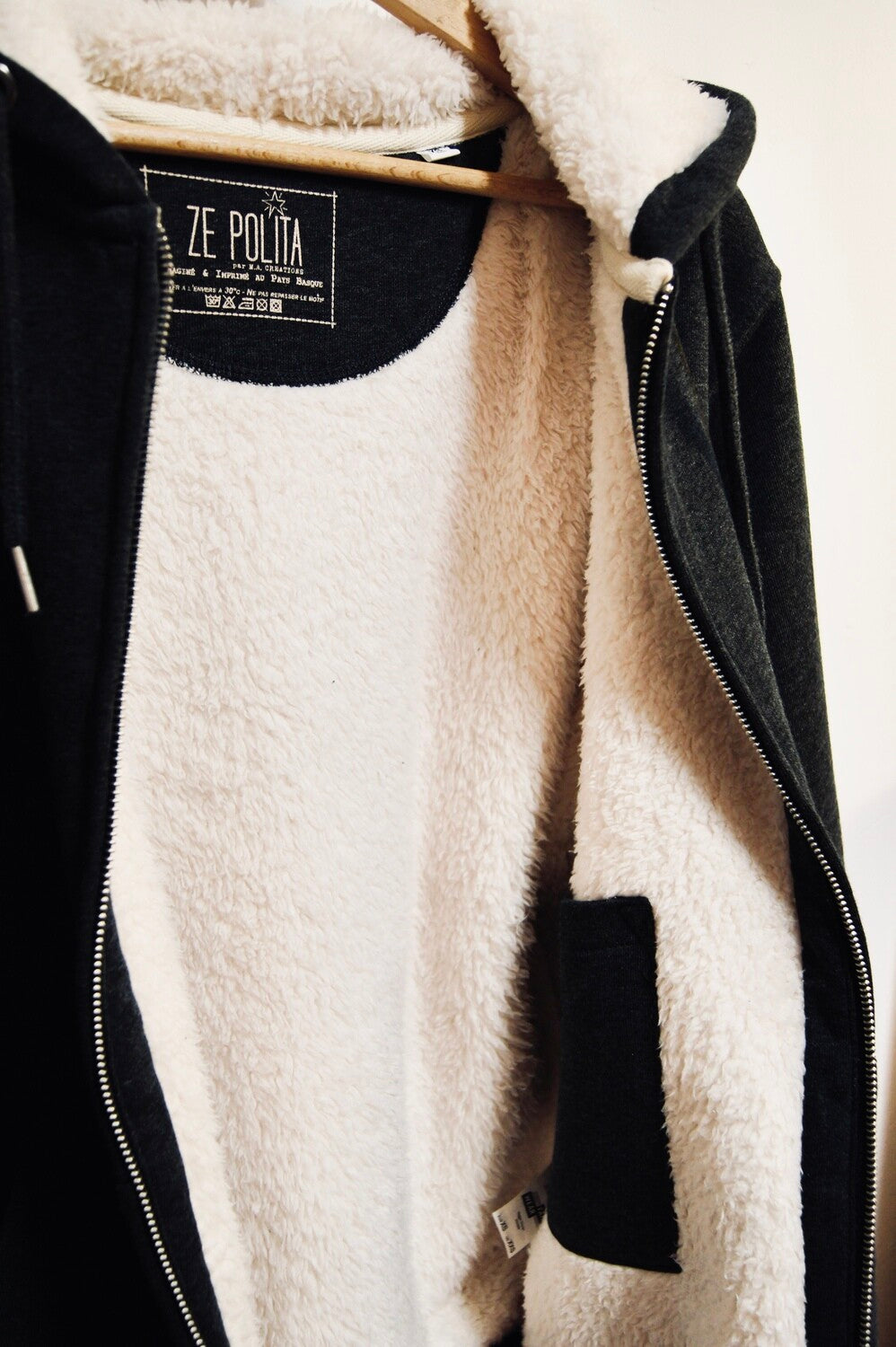 Veste Sweatshirt à capuche UNISEXE entièrement doublée SHERPA _ NOIRE - SUR COMMANDE A PERSONNALISER